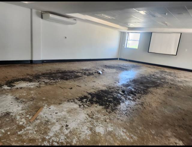 737M² OFFICE TO LET IN RANDJESPARK
